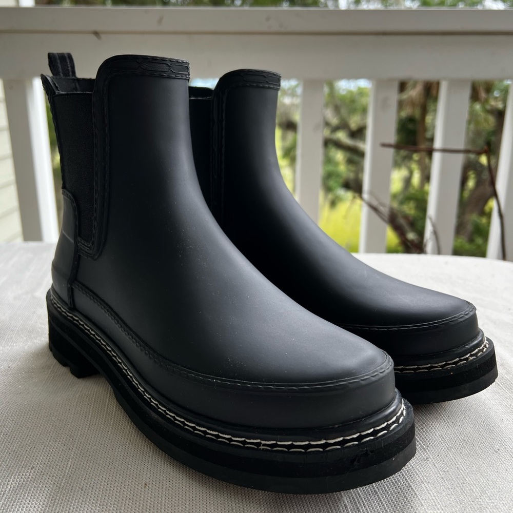 Hunter Refined Stitch Detail Chelsea Rain Boots